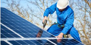 Installation Maintenance Panneaux Solaires Photovoltaïques à Arnaville